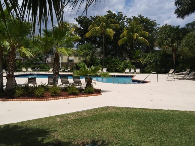 Foto del edificio - 11827 SW 99th St