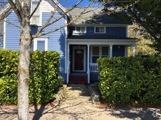 Building Photo - 1105 1st Ave