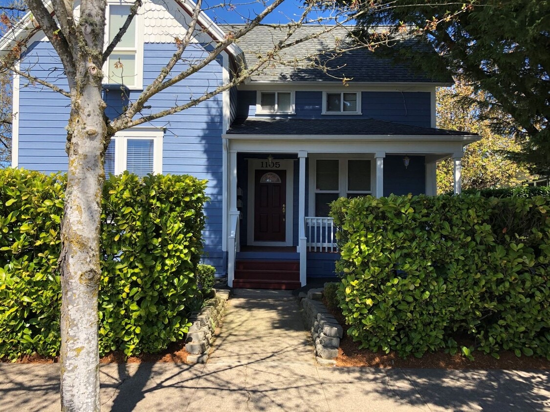 Primary Photo - Beautiful Ground Level 1Bed/1Bath Close to...
