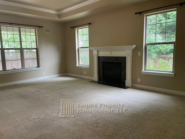 Building Photo - 121 Willow Springs Dr