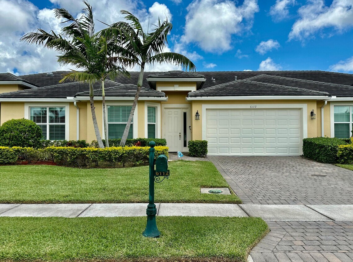 Primary Photo - 6112 NW Cullen Way