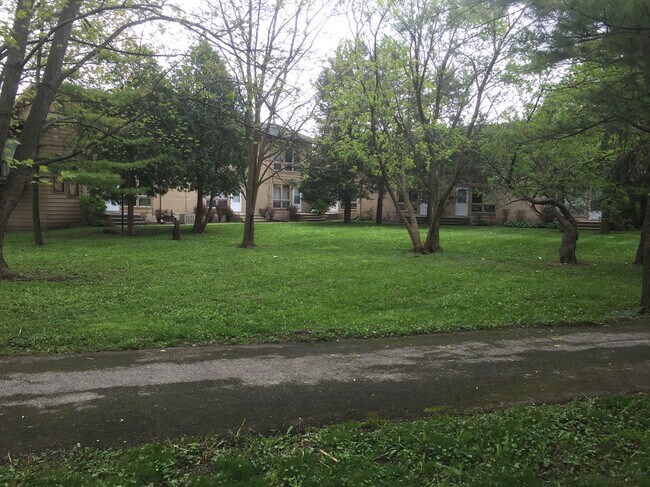 Foto del edificio - 2201 Elisha Ave