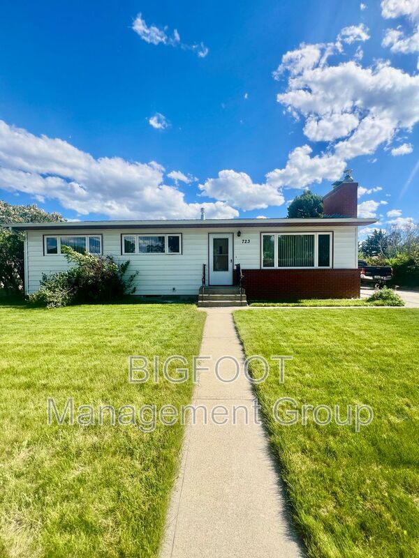 Foto principal - 723 Cherry Avenue