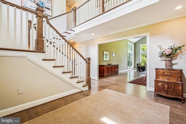 Foto del edificio - 6301 Poindexter Ln