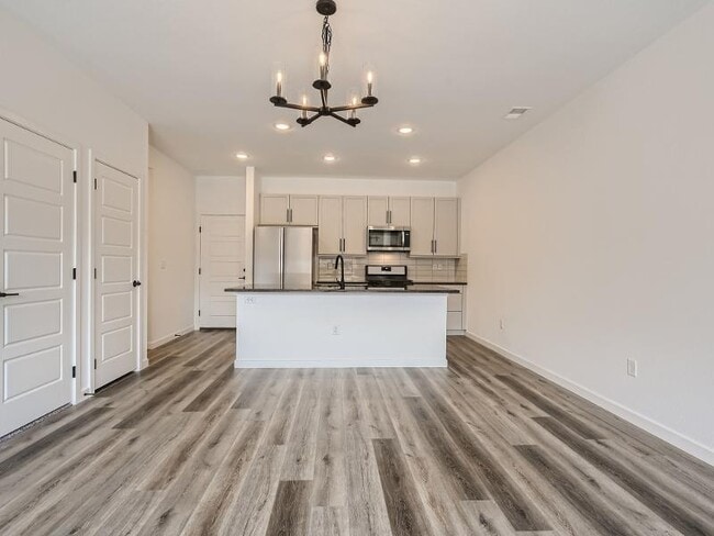 High end kitchen appliances - 6361 Nelson Way