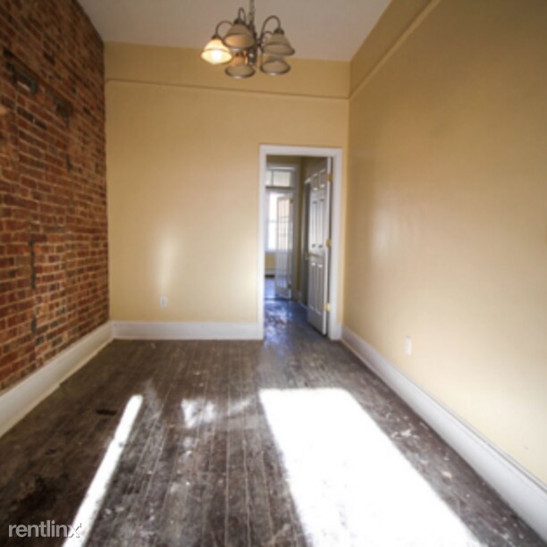 Building Photo - 238 Wilson Ave