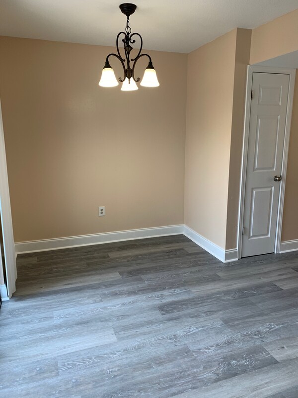 Foto del edificio - 412 N Sea Ln NW