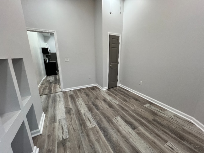 Building Photo - 2023 McCulloh St