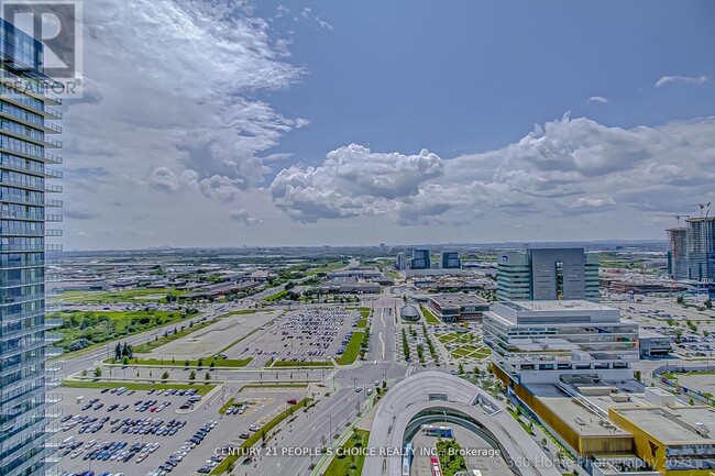 Photo du bâtiment - 950 Portage Pkwy