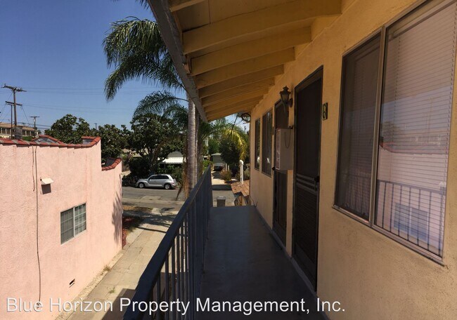 Building Photo - 1425 Freeman Ave