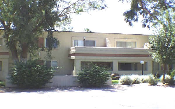 Primary Photo - 1005 W 5th St