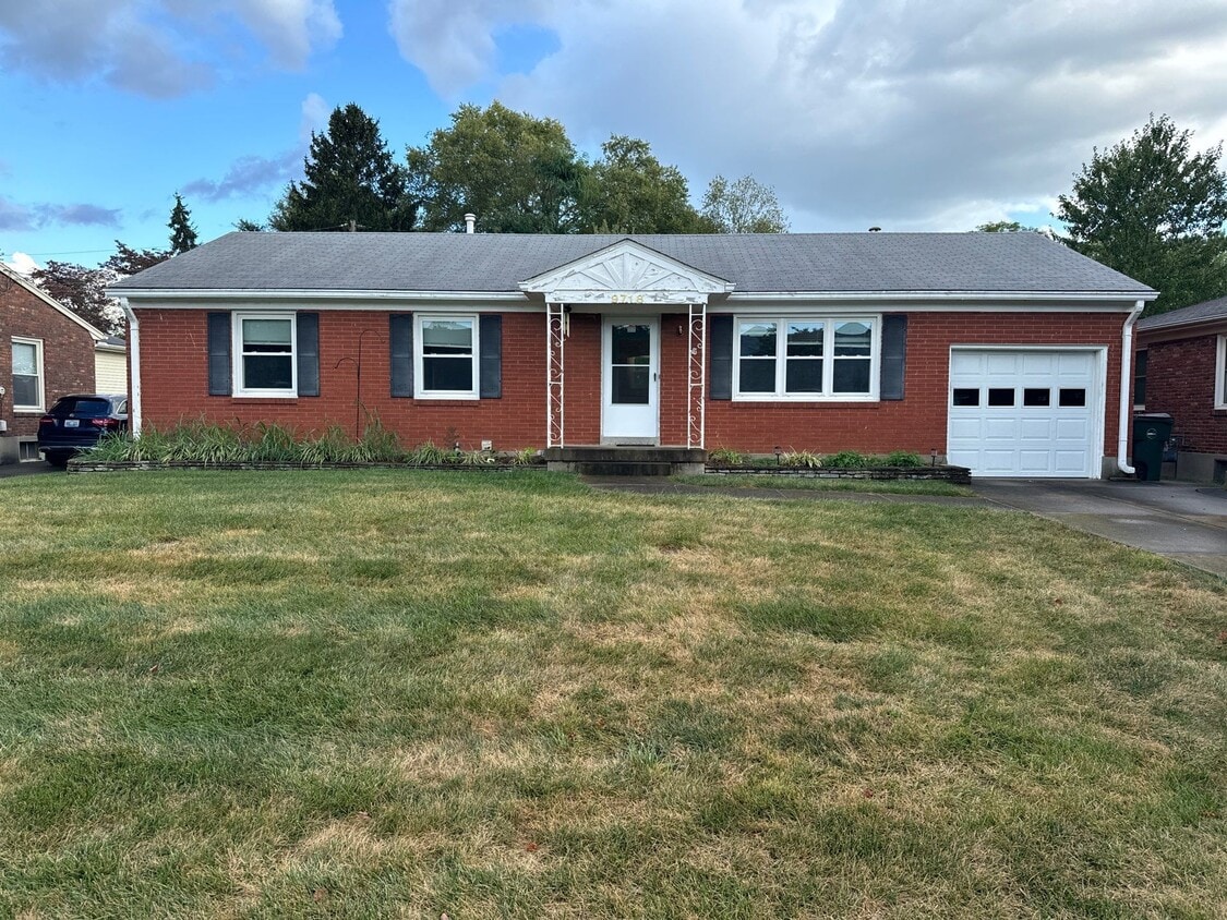 Photo - 9718 Lyric Ln (Jeffersontown, KY)