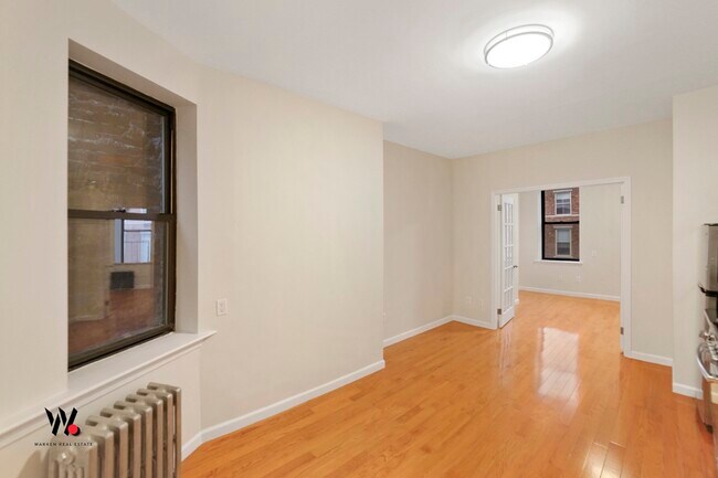 Foto del edificio - 22 ST MARKS PLACE
