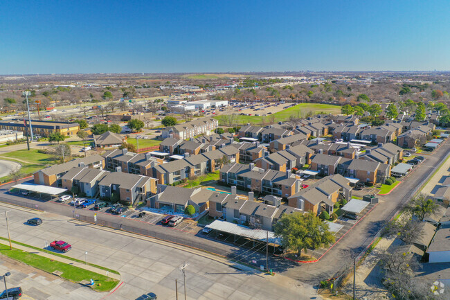 Aerial - Fox Hollow Lewisville