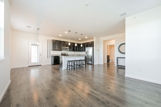Foto del edificio - Luxury Top-Floor Condo in Highlands Ranch ...