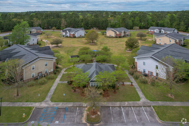 Foto aérea - Azalea Park Apartments