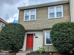 Building Photo - 5408 Lister Ct