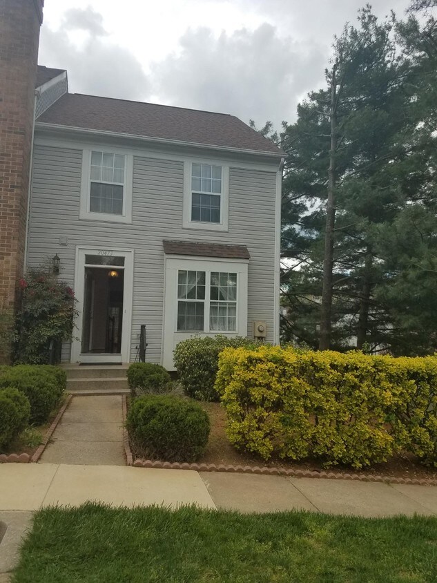 20473 Summersong Ln, Germantown, MD 20874 Townhome Rentals in