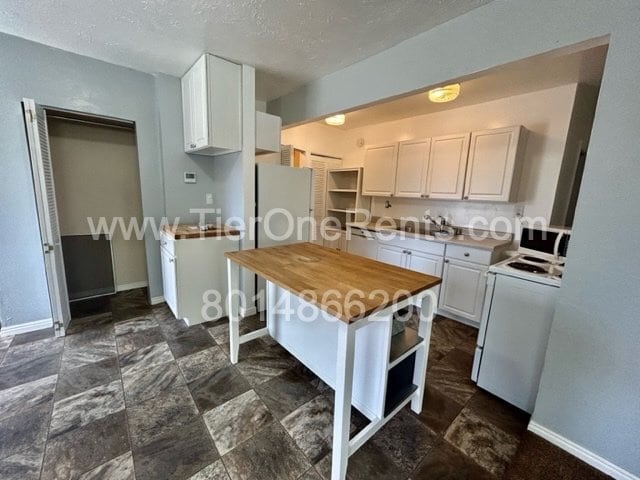 Foto del edificio - This property offers a NO DEPOSIT option available for qualified renters!