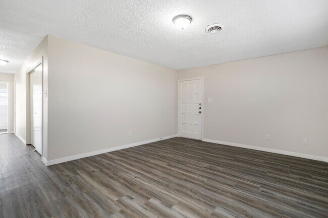 Foto del edificio - 118 Johnson St