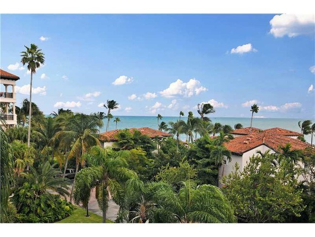 Foto del edificio - 19236 Fisher Island Dr