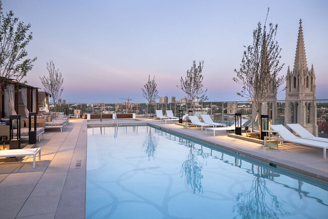 Building Photo - NOVEL Uptown by Crescent Communities