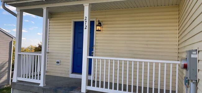 Building Photo - 272 Timber Hill 4BR/2.5BA (Hamilton)