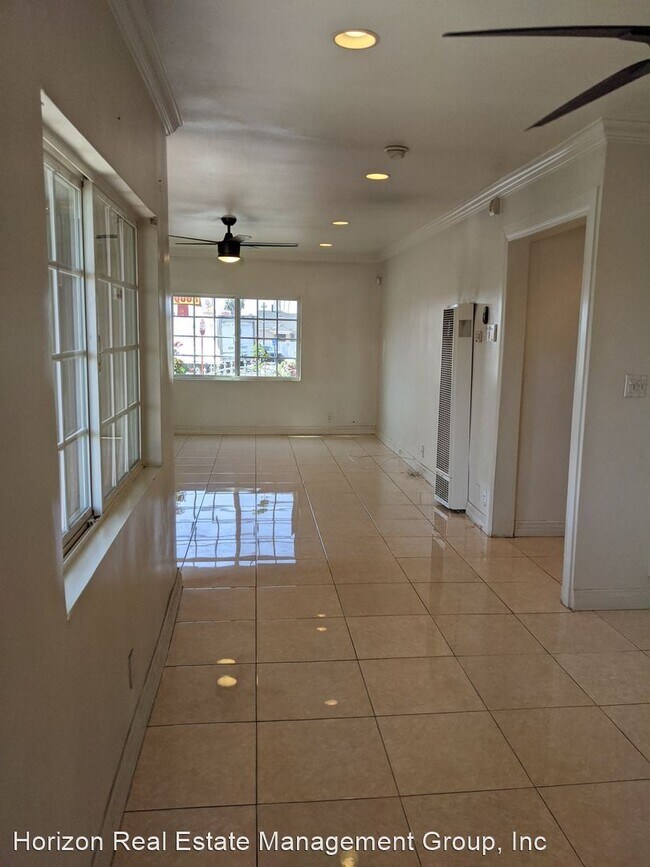 Foto del edificio - 617 E Buckthorn St