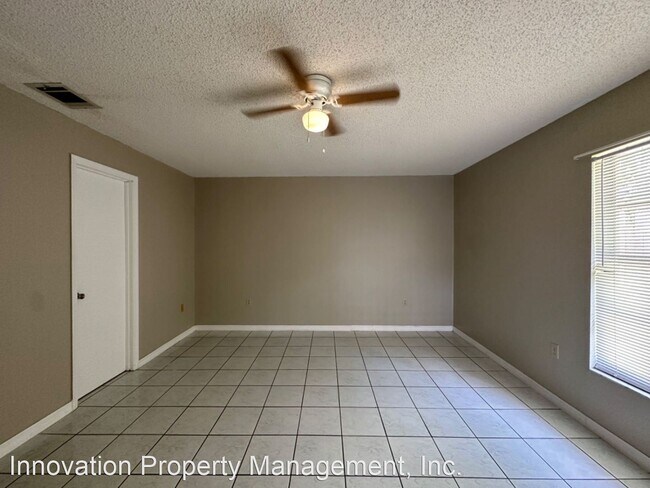 Foto del edificio - 3 br, 2 bath House - 811 Glastonbury Drive