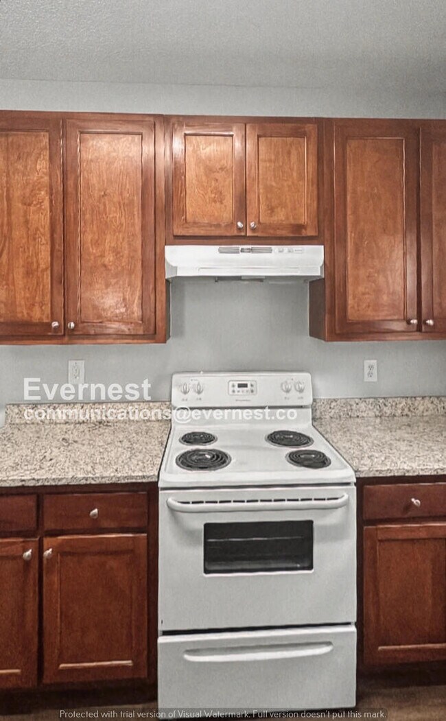 Foto del edificio - 8628 Thomas Ln