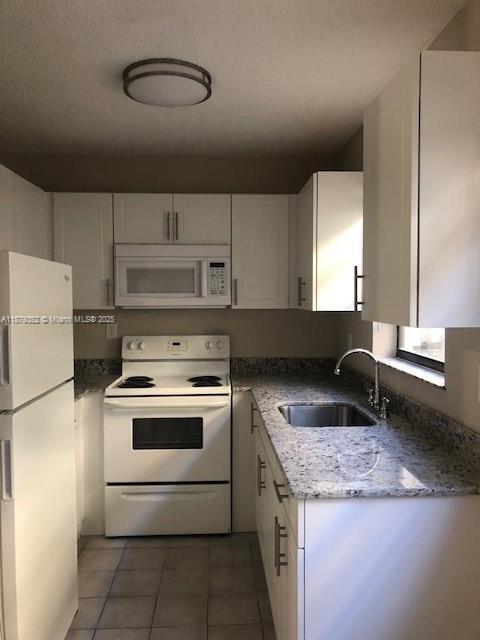 Foto del edificio - 5960 W 25th Ct
