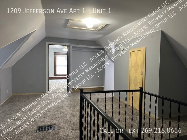 Foto del edificio - 1209 Jefferson Ave