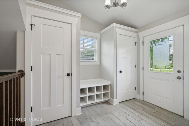 Building Photo - 425 Mildred Ave