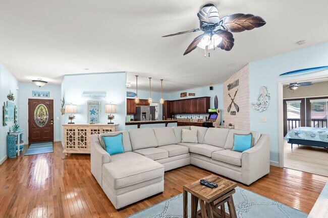 Foto del edificio - 306 Pine St S