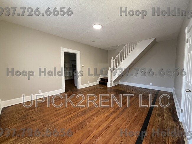 Foto del edificio - 227 Harrison Ave