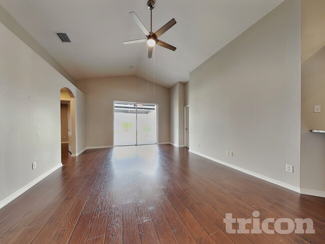 Foto del edificio - 4213 Branchside Ln