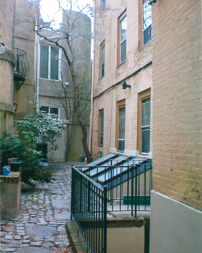 Building Photo - 1 br, 1 bath  - 783 S 2nd St Unit-D