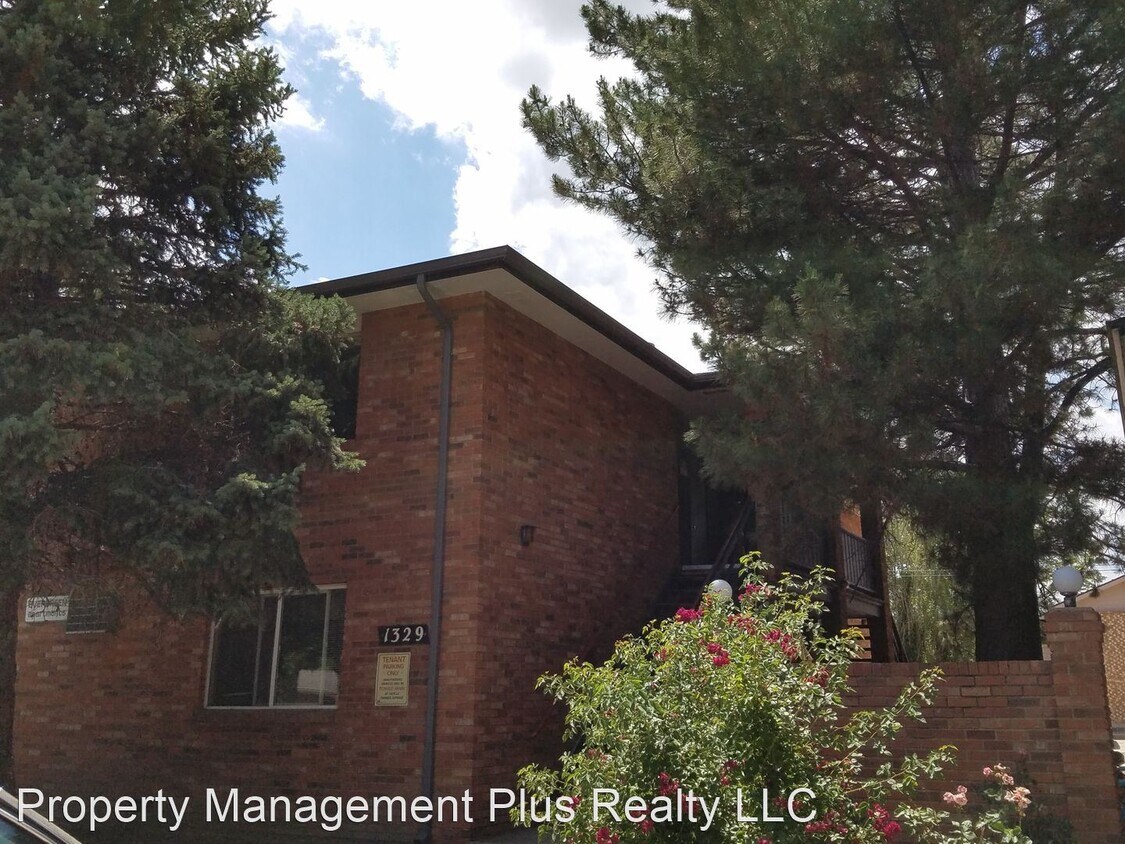 1329 Vivian St, Longmont, CO 80501 Apartment for Rent in Longmont, CO