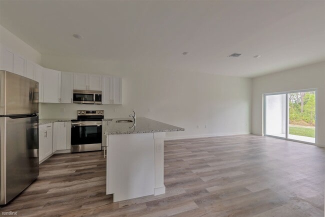 Building Photo - 3 br, 2 bath Duplex - 4533 19th Street Sou...