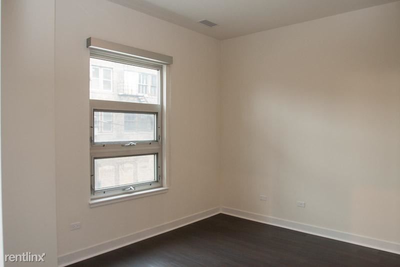 Primary Photo - 1204 W Madison St
