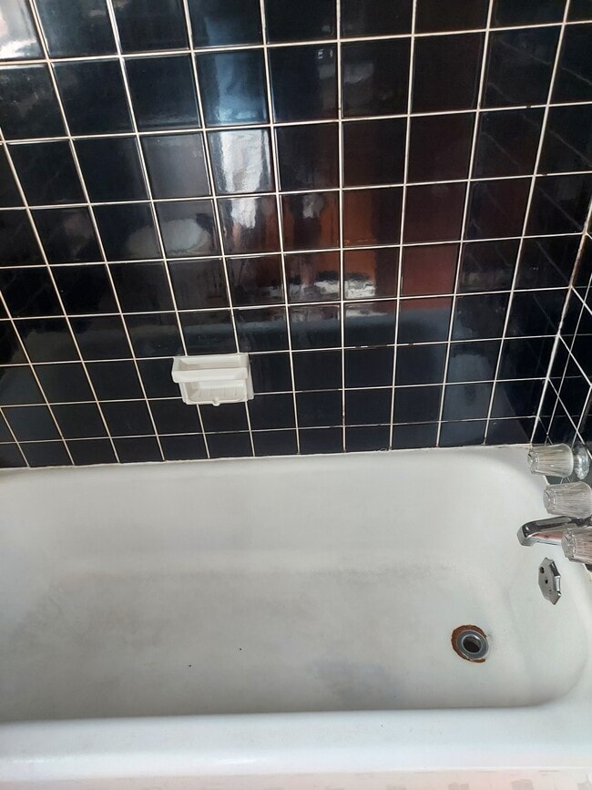 Building Photo - 3178 Pinehill Drive