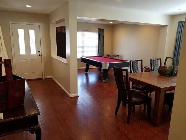 Foto del edificio - 67 Shadow Moss Dr