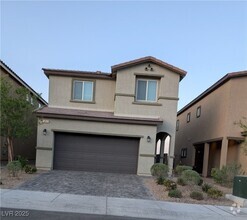 Building Photo - 5240 Sunstone Mesa Dr