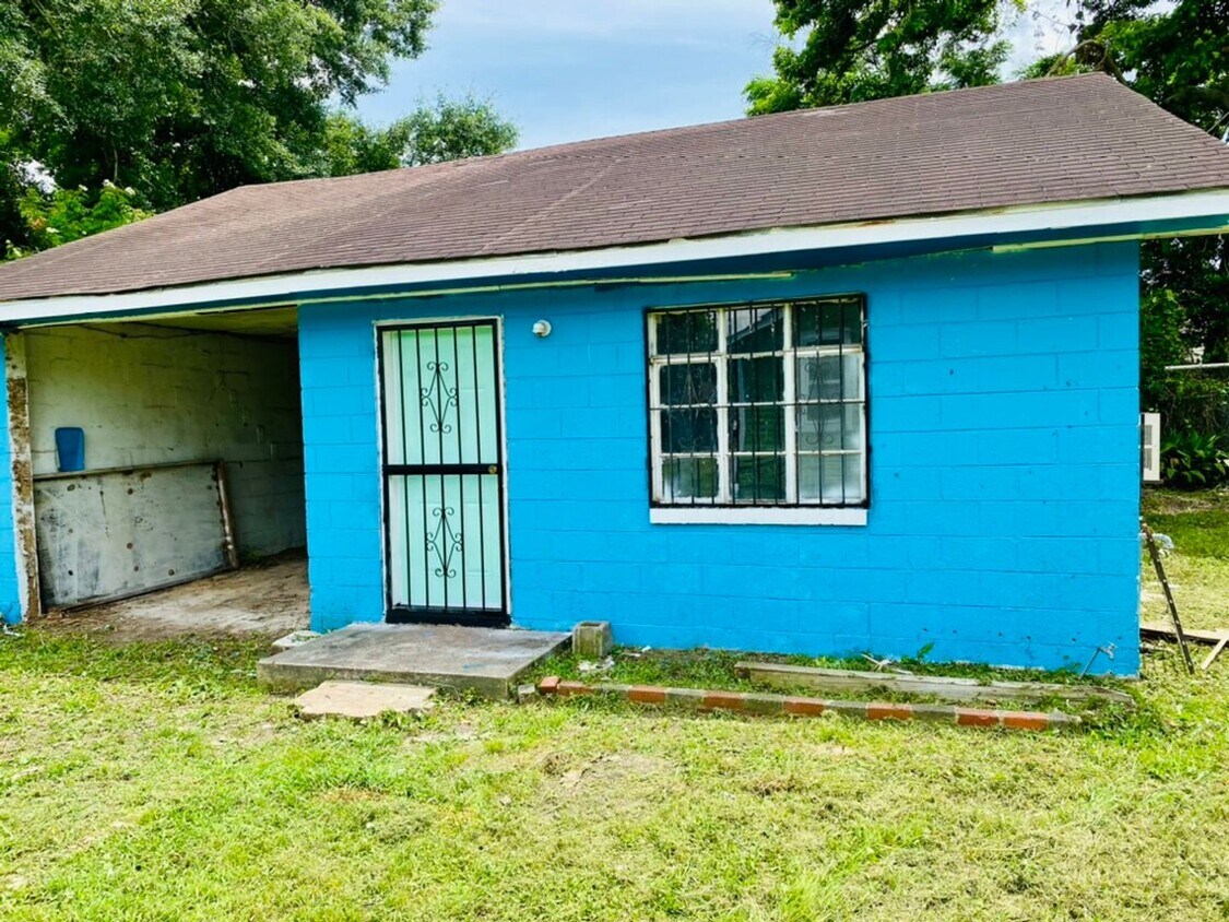 Foto principal - 1209 Hercules St