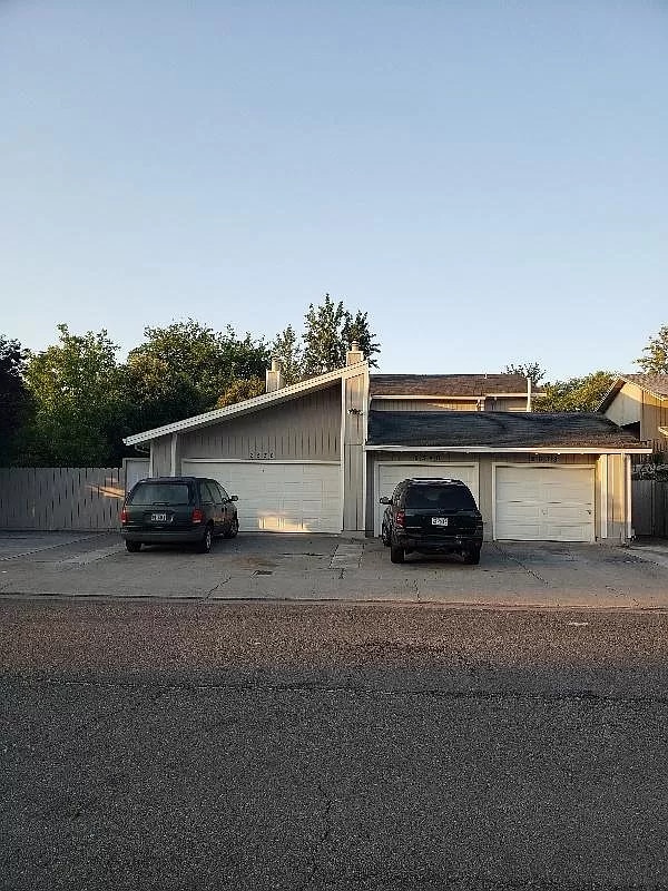 Building Photo - 2540 Antoine Ct