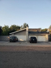 Building Photo - 2540 Antoine Ct