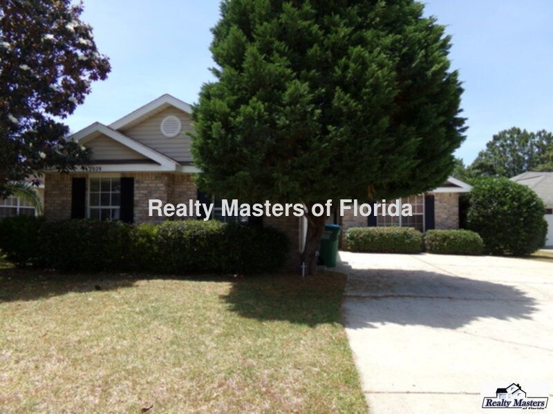 2029 Shadow Lake Dr, Gulf Breeze, FL 32563 House Rental in Gulf