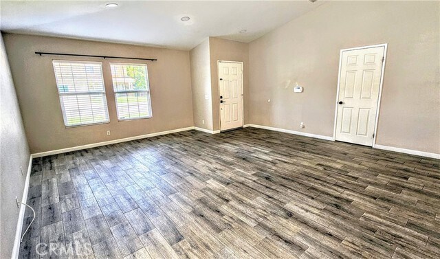 Building Photo - 8819 Dahlia Dr
