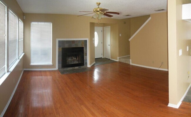 Foto del edificio - 3-Bedroom House for Rent in Killeen