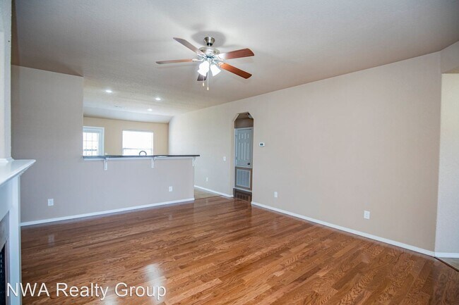Foto del edificio - 4 br, 2 bath House - 5403 SW Carlisle Street